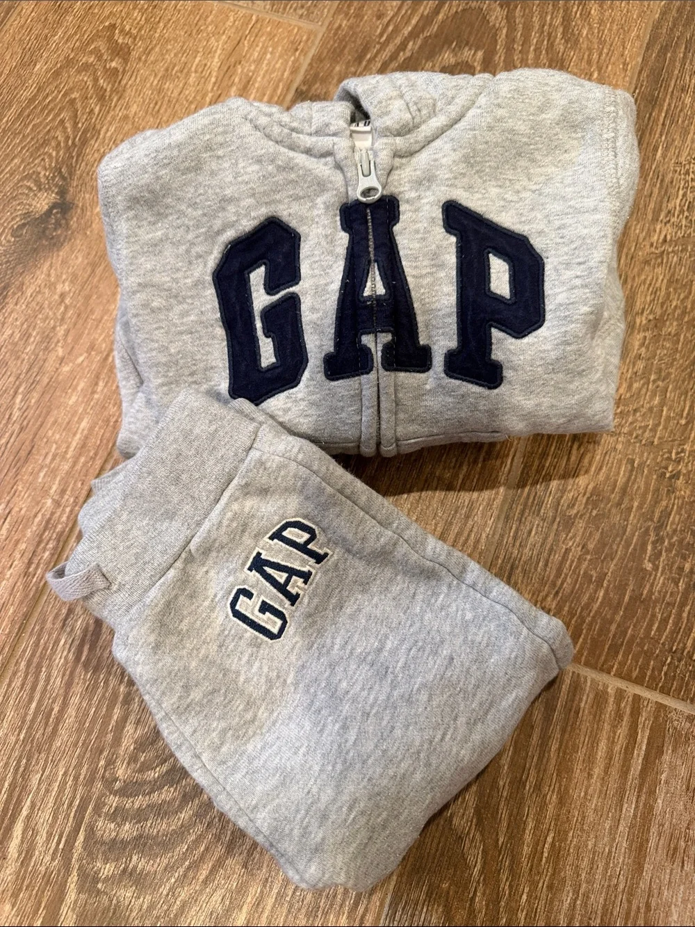 GAP Gray Hooded Zip Sweatshirt and Joggers Set with Navy Logo